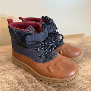 Carter’s Toddler Boots Size 11 Brown and Navy Blue